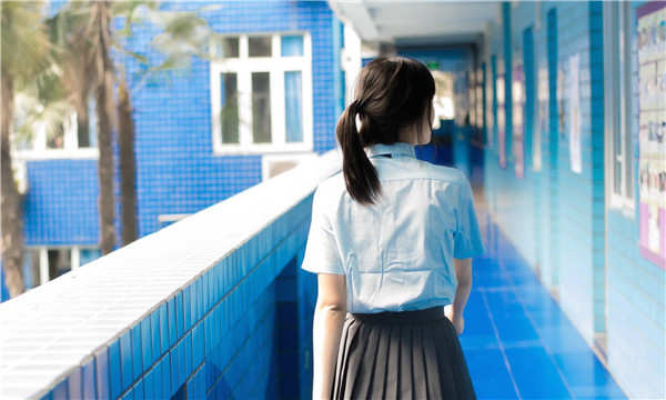 扬中如何找到一个可以帮助我生孩子的女人？